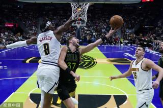 他在禁区内 他在禁区内