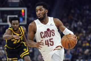 球队核心球 球队核心球